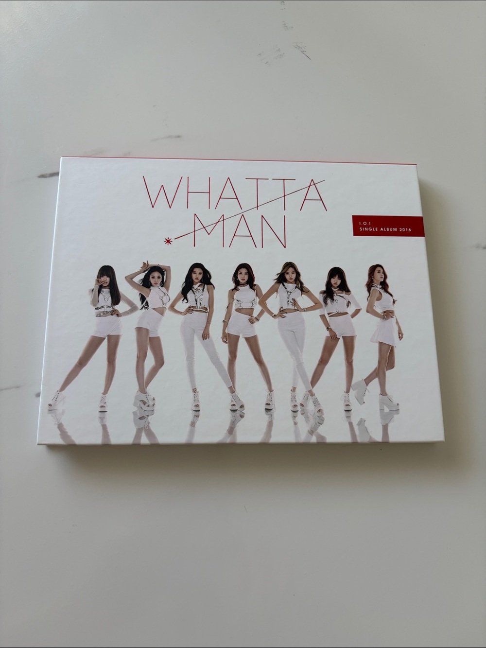 K-POP I.O.I 1st Single Album Whatta Man CD + Booklet + Photocard